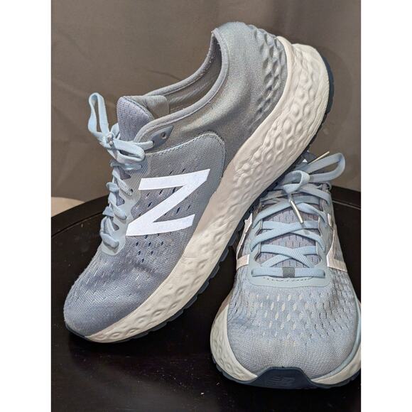 New Balance Shoes Women's 9.5 Blue White Fresh Foam 1080 v10 Athletic Sneakers - Picture 5 of 9